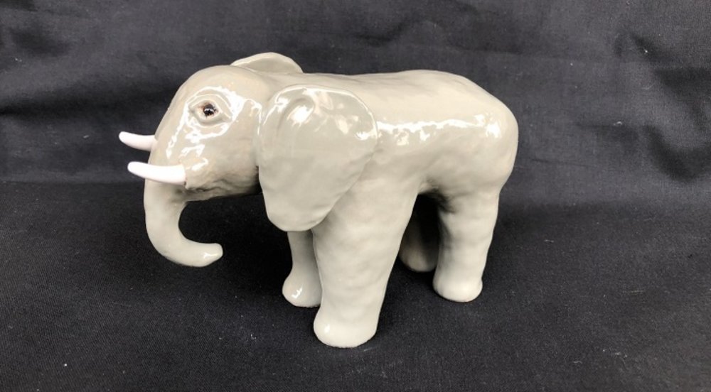 elephant sculpture