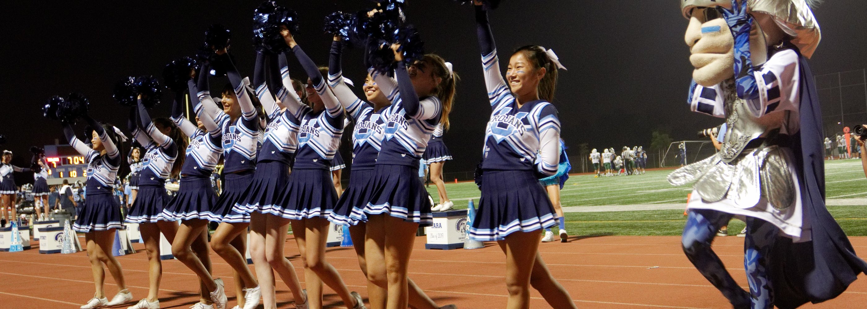 Cheerleaders with Tommy